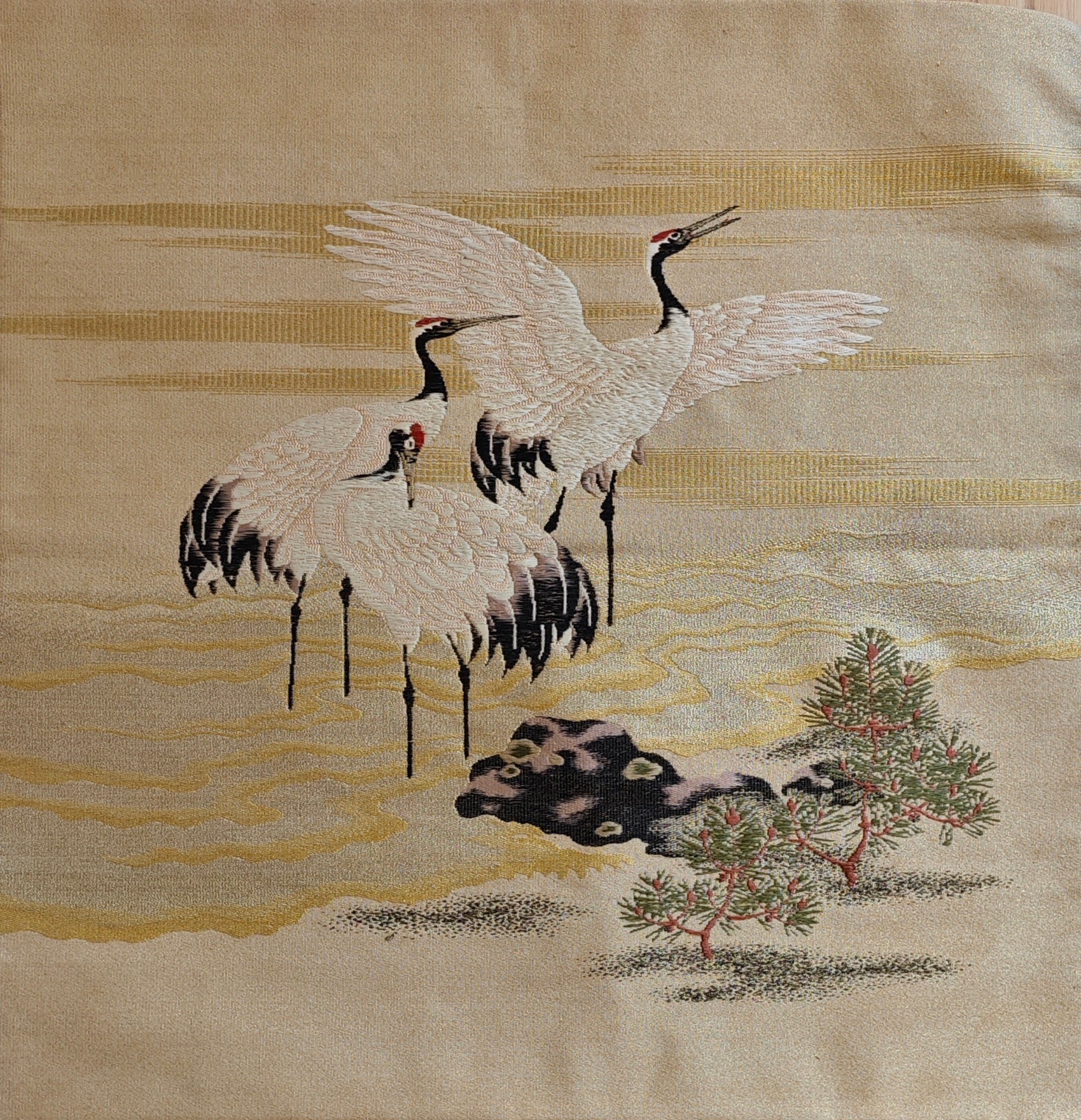 Exquisite Nishijin-ori Fabric Art - A Tapestry of Japanese Heritage - Image 4