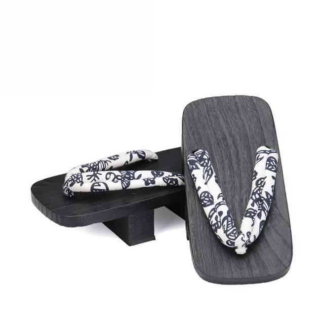 Traditional Japanese Geta Footwear - Image 12