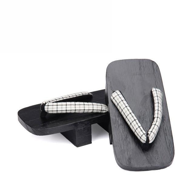 Traditional Japanese Geta Footwear - Image 13