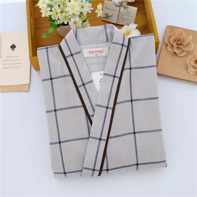 Traditional Japanese Pajamas Set - Image 5